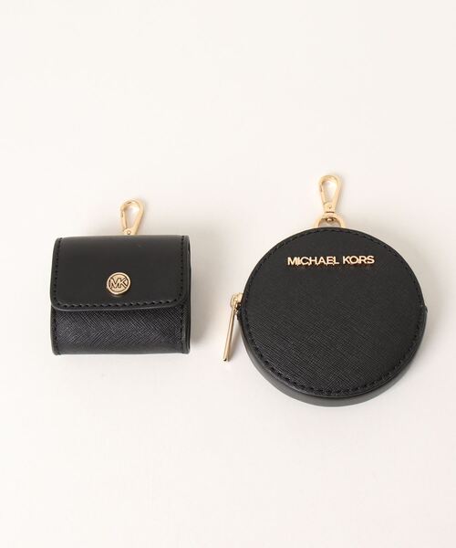 MICHAEL KORS（マイケルコース）の「JET SET TRAVEL クロスボディ ウィズ テックアタッチ スモール（ショルダーバッグ・レディース・ブラック・FREE）」の3枚目の写真