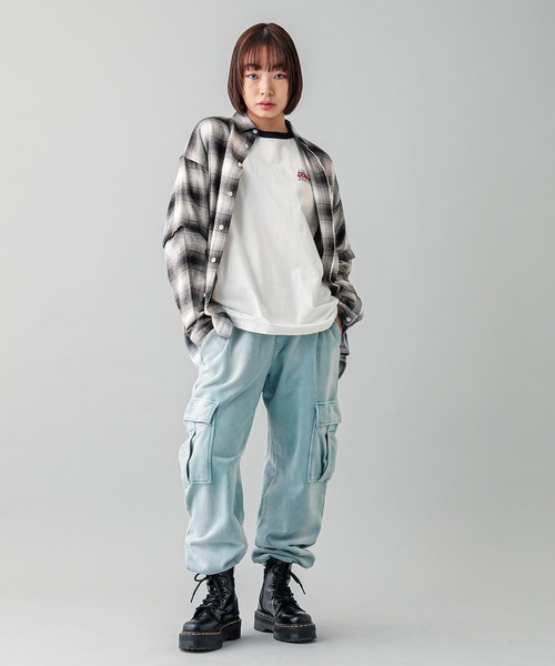 X-girl(エックスガール)の「DOUBLE LOGO B/B BIG TEE(Tシャツ/カットソー・レディース・ホワイト/ピンク/ブラック・M/S)」の21枚目の写真