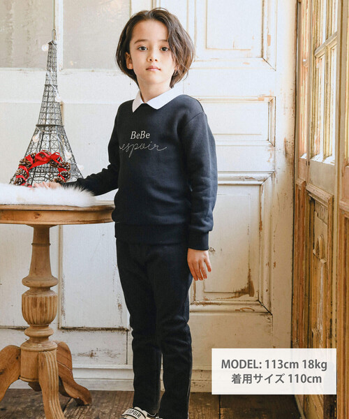 BeBe(ベベ)の「ロゴ刺しゅう襟付きトレーナー(100~150cm)(スウェット・キッズ・ブラック/ベージュ・150cm/120cm/140cm/130cm/100cm/110cm)」の3枚目の写真