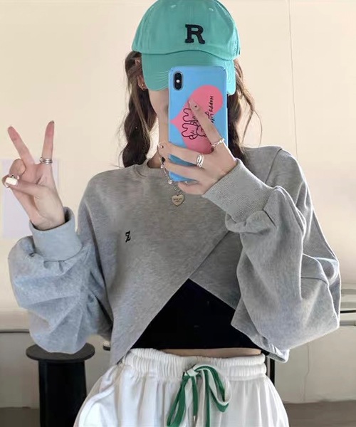 shopnikoniko(ショップニコニコ)の「ショート丈 クロスラップ トレーナー Zロゴ カシュクール ロングTシャツ(スウェット・レディース・ブラック/グレー・フリー)」の9枚目の写真