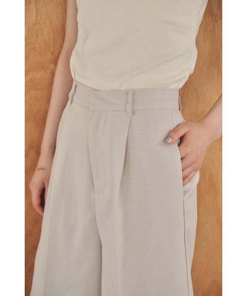 abor o-t-l（アボアオーティーエル）の「ヘザーツイルハーフパンツ（その他パンツ・レディース・アイボリー/チャコールグレー・FREE）」の5枚目の写真