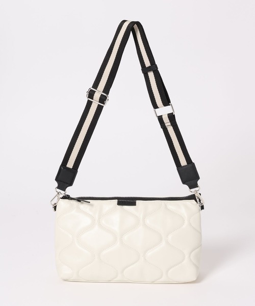 BAYFLOW（ベイフロー）の「キルティングショルダーバッグ（ショルダーバッグ・レディース・シルバー/ブラック/アイボリー・FREE）」の21枚目の写真