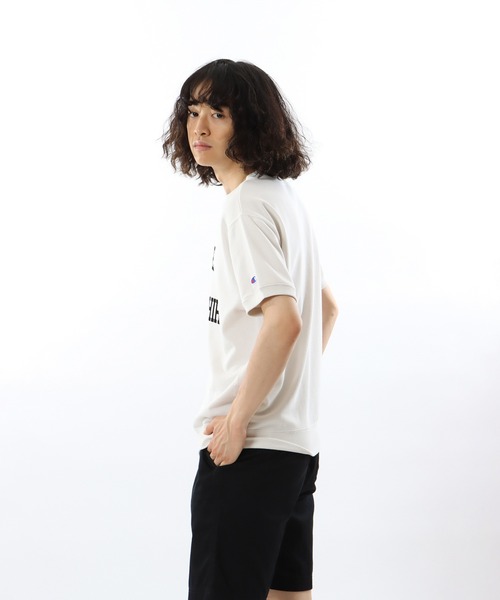 Champion(チャンピオン)の「【Champion/チャンピオン】メンズ ベーシック ショートスリーブクルーネックスウェットシャツ(スウェット・メンズ・ライトグリーン/ネイビー/オフホワイト/グレー・SMALL/MEDIUM/LARGE/X-LARGE)」の6枚目の写真