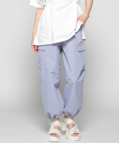 Honeys（ハニーズ）の「カーゴパンツ（カーゴパンツ・レディース・ホワイト/ピンク/ベージュ/ブラック/カーキ/チャコールグレー/サックスブルー/ミント・SS/S/M/L/LL）」の7枚目の写真