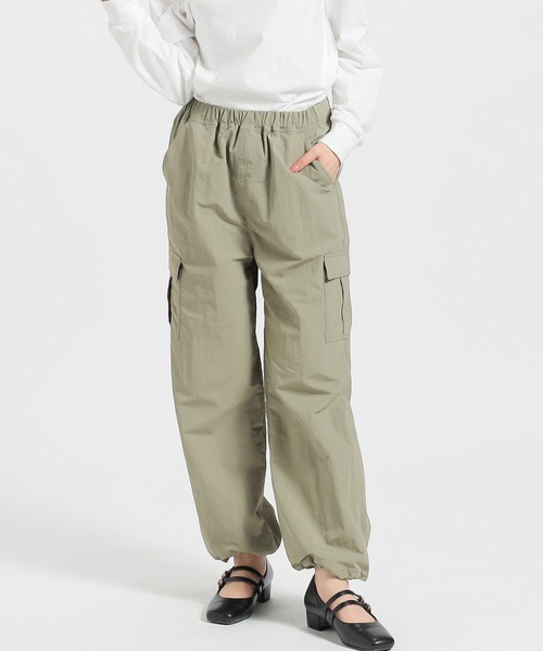 Honeys（ハニーズ）の「カーゴパンツ（カーゴパンツ・レディース・ホワイト/ピンク/ベージュ/ブラック/カーキ/チャコールグレー/サックスブルー/ミント・SS/S/M/L/LL）」の12枚目の写真