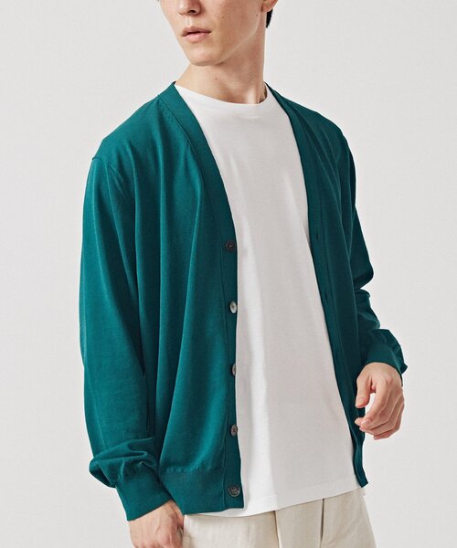 EDIFICE（エディフィス）の「16ゲージ アイスコットン Vネック カーディガン（カーディガン/ボレロ・メンズ・ブラック/ベージュ系その他/グリーン/ブルー系その他/レッド・MEDIUM/LARGE）」の3枚目の写真