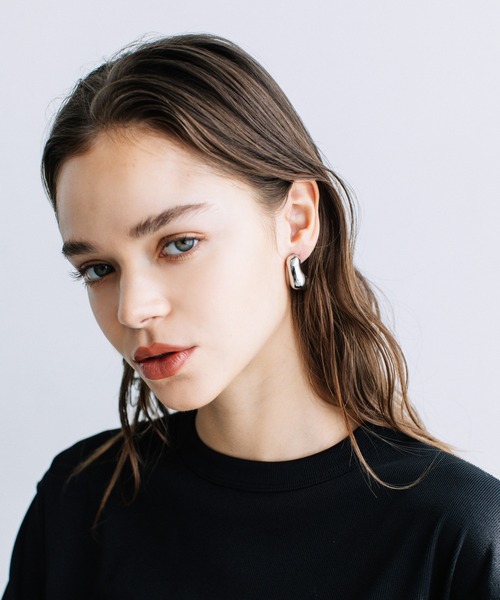 WCJ（ダブルシージェイ）の「ニュアンスフープイヤリング（イヤリング・レディース・ゴールド/シルバー・FREE）」の12枚目の写真