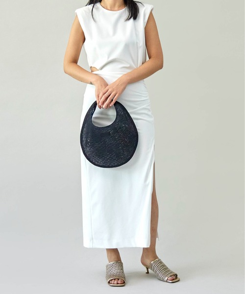 LE VERNIS（ル・ベルニ）の「LE VERNIS(ル・ベルニ)Mesh round bag S（ハンドバッグ・レディース・レッド/ライム/ベージュ/ブラック・FREE）」の7枚目の写真