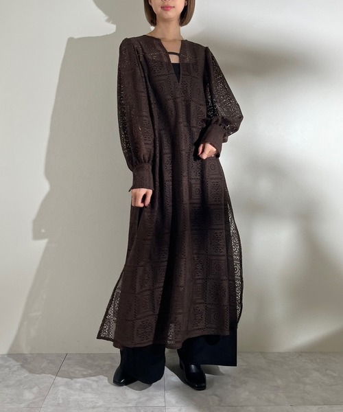ASTRAET　定価3.5万円　ボリュームスリーブ サイドフリルワンピース　1 forksy.】ラメフリルロングスリーブティアードカットワンピース