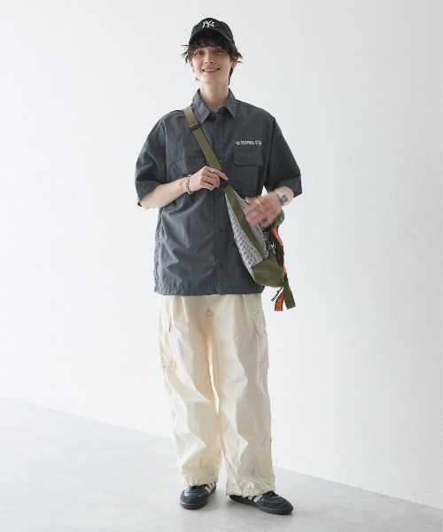 RAGEBLUE（レイジブルー）の「Nylon & cotton/wide military cargo pants / ナイロンコットン ワイドミリタリー カーゴパンツ パラシュートパンツ（カーゴパンツ・メンズ・ネイビー/ホワイト/ブラック/カーキ/グレー・SMALL/MEDIUM/LARGE）」の17枚目の写真