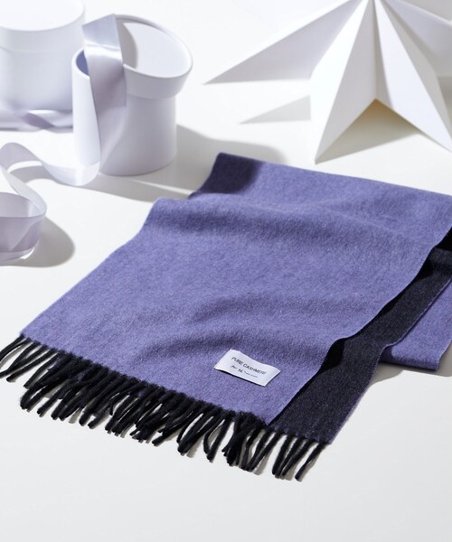 tk.TAKEO KIKUCHI（ティーケータケオキクチ）の「◆【カシミヤ100%】ピュアカシミヤリバーシブルマフラー（マフラー・メンズ・アイボリー/ブラック/ボルドー/ブルー系その他/サックスブルー/ブラウン系その他/ライトパープル・00）」の6枚目の写真