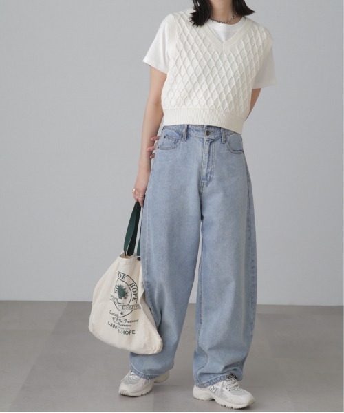 FREE'S MART（フリーズマート）の「Vネックニットベスト（ベスト・レディース・ライトグリーン/ブラック/オフホワイト・FREE）」の19枚目の写真