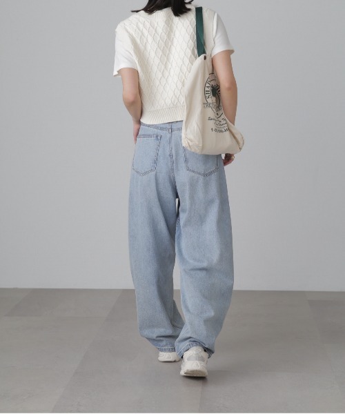 FREE'S MART（フリーズマート）の「Vネックニットベスト（ベスト・レディース・ライトグリーン/ブラック/オフホワイト・FREE）」の20枚目の写真