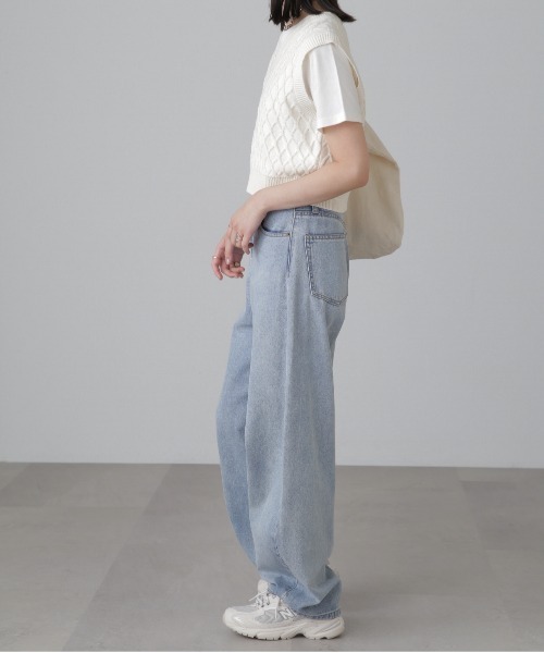 FREE'S MART（フリーズマート）の「Vネックニットベスト（ベスト・レディース・ライトグリーン/ブラック/オフホワイト・FREE）」の21枚目の写真