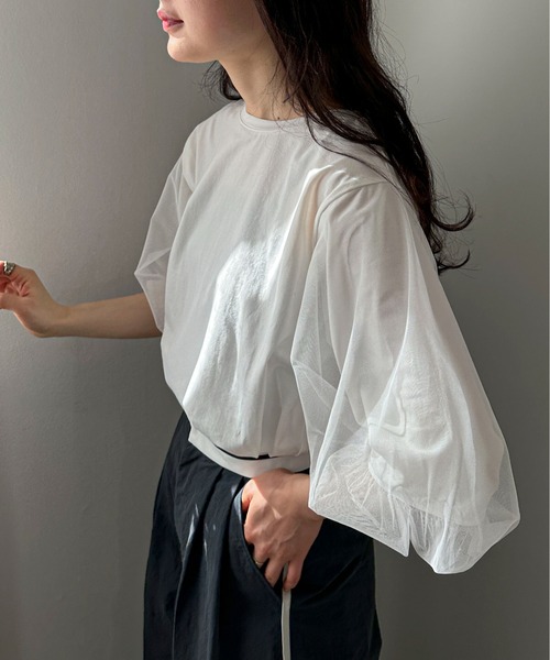feepur(フェピュール)の「チュールバルーンスリーブTee(Tシャツ/カットソー・レディース・オフホワイト/ブラック/オートミール・MEDIUM)」の15枚目の写真