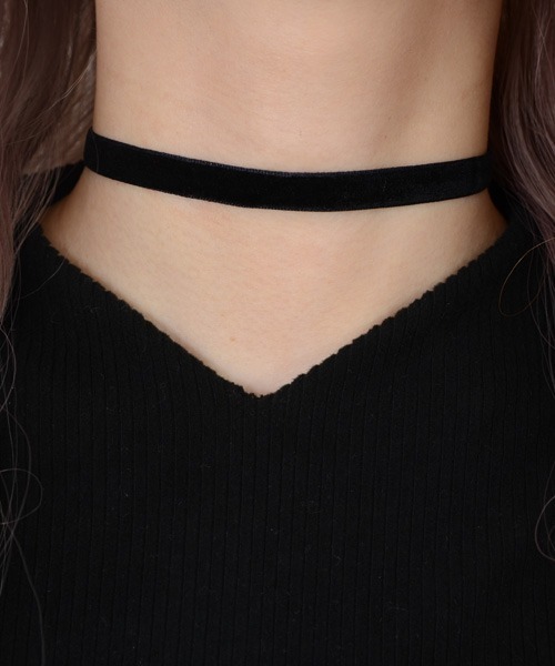 Mayree（メイリー）の「【float】ベルベット ブラック クラシック チョーカー【19パターン展開】（チョーカー・レディース・その他1/その他4/その他7/その他9/その他12/その他6/その他14/その他15/その他16/その他17/その他18/その他11/その他2/その他3/その他5/その他8/その他10/その他13/その他19・FREE）」の11枚目の写真