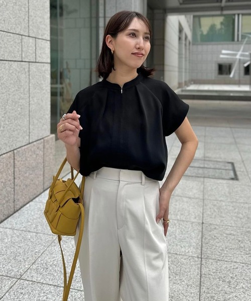Emma TaylorイージーケアGOLDホックキーネックステッチワークブラウス 楽シリーズ】イージーケアGOLDホックキーネックステッチワーク