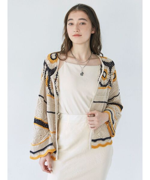 Ungrid（アングリッド）の「パット付きスクエアキャミソール（キャミソール・レディース・アイボリー/ブラック/グリーン・FREE）」の20枚目の写真