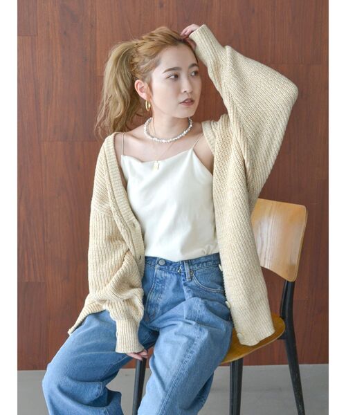 Ungrid（アングリッド）の「パット付きスクエアキャミソール（キャミソール・レディース・アイボリー/ブラック/グリーン・FREE）」の22枚目の写真