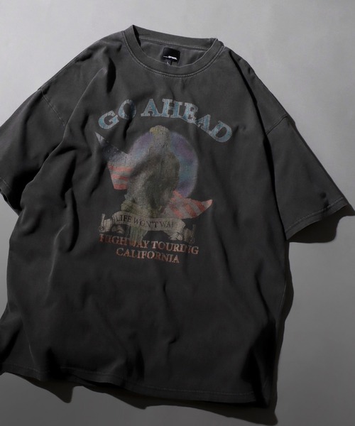 SITRY(シトリー)の「Pigment Graphic T-shirt/オーバーサイズ ピグメント加工 ヴィンテージライク ロックプリント 半袖Tシャツ レディース メンズ(Tシャツ/カットソー・メンズ・チャコール/グレー系その他/ブラック/ブラック系その他・L/M)」の4枚目の写真