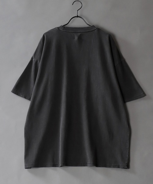 SITRY(シトリー)の「Pigment Graphic T-shirt/オーバーサイズ ピグメント加工 ヴィンテージライク ロックプリント 半袖Tシャツ レディース メンズ(Tシャツ/カットソー・メンズ・チャコール/グレー系その他/ブラック/ブラック系その他・L/M)」の17枚目の写真