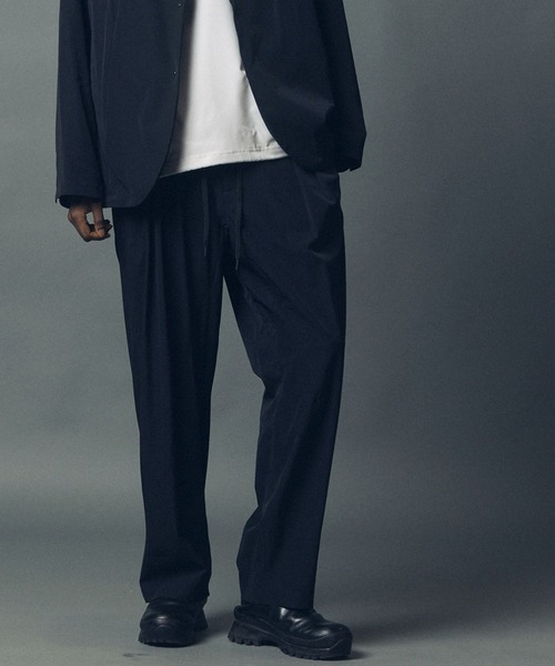 UNISEX》【SPORTS TECH HIGH SPEC LINE】Three-Tuck Wide Pants