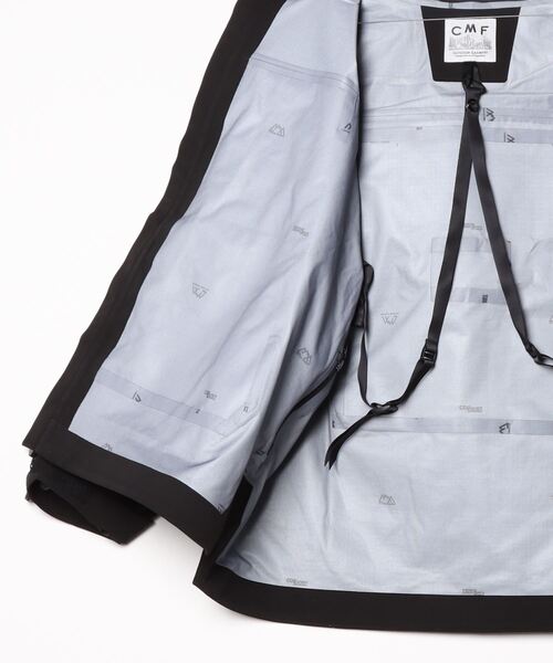 CMF OUTDOOR GARMENT（シーエムエフアウトドアガーメント）の