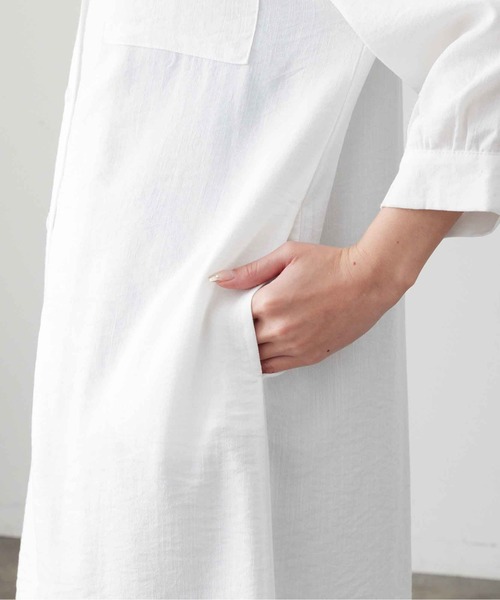 Chez toi（シェトワ）の「Wポケット開襟シャツワンピース（シャツワンピース・レディース・カーキ/ブラック/ベージュ/オフホワイト・FREE）」の17枚目の写真