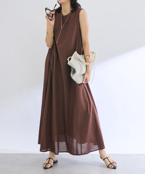 RIVE DROITE（リヴドロワ）の「リネンフレアワンピース（ワンピース・レディース・ブラック/ブルー/ブラウン/ベージュ・36/38）」の3枚目の写真