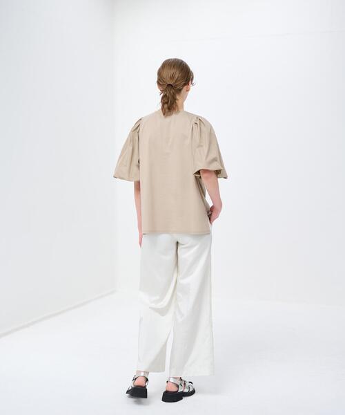 LANVIN en Bleu(ランバンオンブルー)の「コンビバルーンスリーブTシャツ(Tシャツ/カットソー・レディース・ブラック/オフホワイト/ベージュ・38)」の11枚目の写真