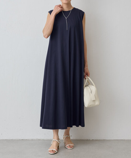 セール】《2サイズ展開》シンプルカットフレアワンピース（ワンピース 