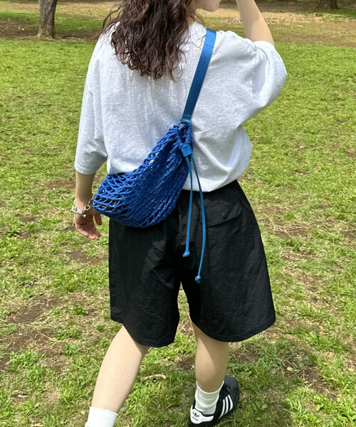 CIAOPANIC TYPY（チャオパニックティピー）の「【UNISEX】マクラメワンショルダーバッグ（ショルダーバッグ・メンズ・ベージュ/ブラック/ブルー・ONE SIZE）」の11枚目の写真