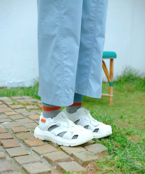 UNIVERSAL OVERALL（ユニバーサルオーバーオール）の「【WEB限定】UNIVERSAL OVERALL / "UO32" サンダル（サンダル・レディース・カーキ/ブラック/ベージュ/オフホワイト/グレー・9/8/6/5/7）」の7枚目の写真