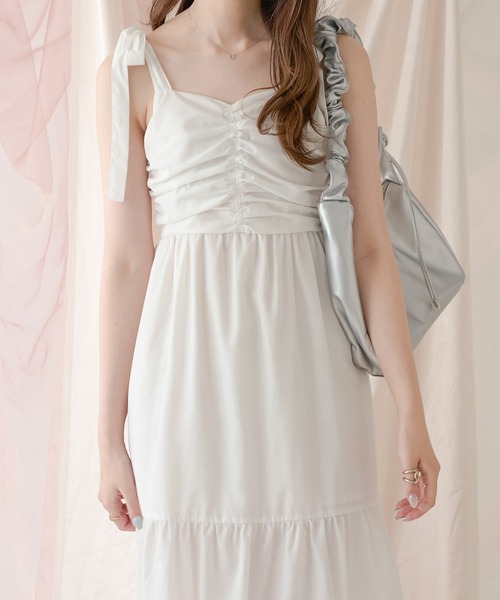 Ambre Neige（アンブルネージュ）の「ribbon gather camisole dress / リボンギャザーキャミワンピース（ワンピース・レディース・ブラック/オフホワイト・FREE）」の21枚目の写真