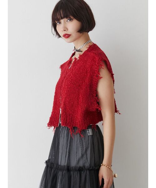 jouetie(ジュエティ)の「ダメージヘム2WAYZIPベスト(ベスト・レディース・ブラック/ブルー/オフホワイト/レッド・MEDIUM)」の7枚目の写真