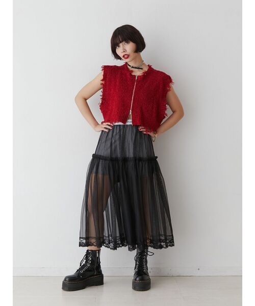 jouetie(ジュエティ)の「ダメージヘム2WAYZIPベスト(ベスト・レディース・ブラック/ブルー/オフホワイト/レッド・MEDIUM)」の9枚目の写真