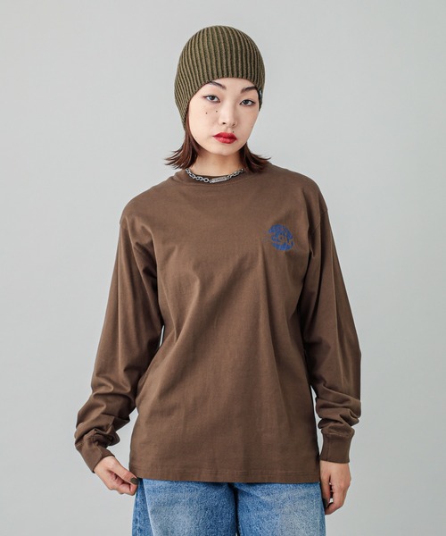 X-girl（エックスガール）の「GLOBE MILLS LOGO L/S TEE（Tシャツ/カットソー・レディース・ブラック/ホワイト/ブラウン・S/M/L/XL）」の22枚目の写真