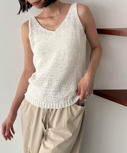 CANAL JEAN（キャナルジーン）の「El mar　オープンネックサマーニットタンク（タンクトップ・レディース・アイボリー/ベージュ/ブラック・ONE SIZE）」の2枚目の写真