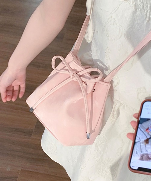 florist(フローリスト)の「スムースレザーリボンショルダーバック/巾着ポシェット(ショルダーバッグ・レディース・オフホワイト/ピンク/シルバー/ブラック・FREE)」の17枚目の写真