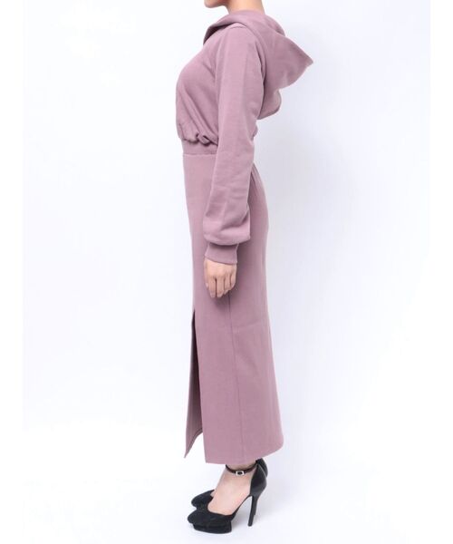 RESEXXY（リゼクシー）の「スウェットフーディワンピース（ワンピース・レディース・パープル/ホワイト/ブラック・SMALL/MEDIUM）」の9枚目の写真