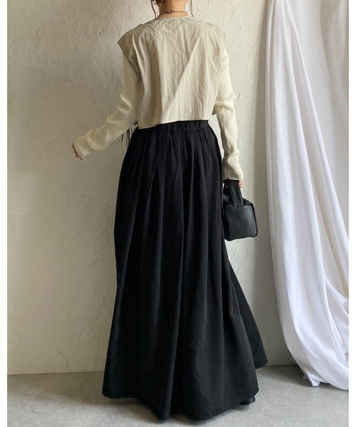 She's Closet(シーズクローゼット)の「Aラインハイウエストタック入りタフタボリュームフレアロングスカート(スカート・レディース・カーキ/ブラック/ベージュ/グレー・FREE)」の21枚目の写真