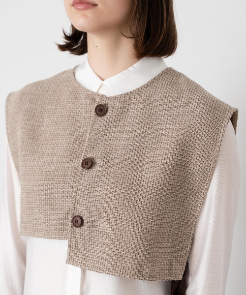 Formeque(フォルミーク)の「【Formeque】アシンメトリーベスト(ベスト・レディース・ベージュ/ブラック・FREE)」の7枚目の写真