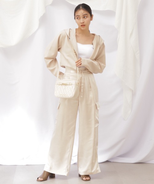 JILL by JILL STUART（ジルバイジルスチュアート）の「パフィーポシェット（ショルダーバッグ・レディース・ホワイト/ブラック/ピンク系その他5/ベージュ・FREE）」の9枚目の写真