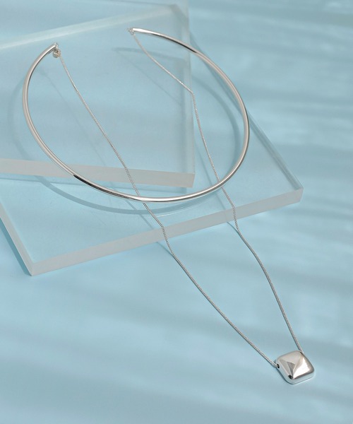 ANEMONE(アネモネ)の「メタルチャーム2連チョーカー(ネックレス・レディース・シルバー/ゴールド・FREE)」の1枚目の写真