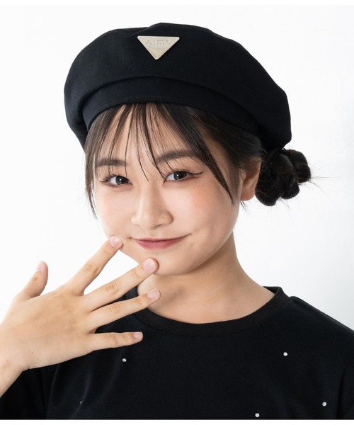 ANAP GiRL(アナップガール)の「【ティーンズライン】シルバープレート付きベレー帽(ハンチング/ベレー帽・キッズ・ホワイト/ブラック・FREE)」の18枚目の写真