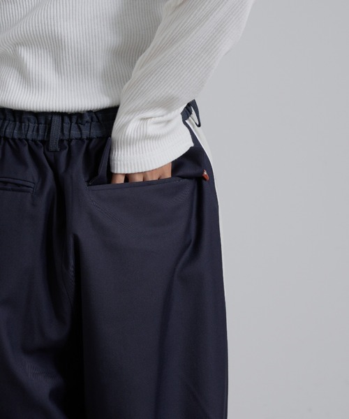 etsinta（エシンタ）の「【etsinta/エシンタ】リメイクサイドライントラウザー（スラックス・レディース・ネイビー/ベージュ・ONE SIZE）」の22枚目の写真