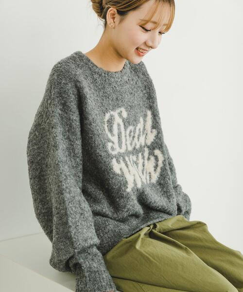 ITEMS URBANRESEARCH（アイテムズ アーバンリサーチ）の「ブークレロゴニットプルオーバー（ニット/セーター・レディース・ベージュ/グレー/ピンク・FREE）」の4枚目の写真