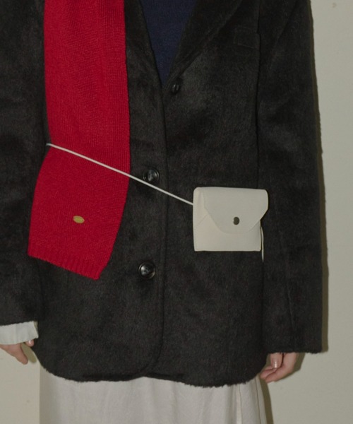 GIUNON（ジウノン）の「4way suede mini pouch / 4way スエードミニポーチ（ショルダーバッグ・レディース・ブルー/ブラック/ミント/ホワイト/ブラウン/ピンク・FREE）」の2枚目の写真