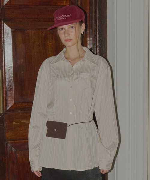 GIUNON（ジウノン）の「4way suede mini pouch / 4way スエードミニポーチ（ショルダーバッグ・レディース・ブルー/ブラック/ミント/ホワイト/ブラウン/ピンク・FREE）」の13枚目の写真