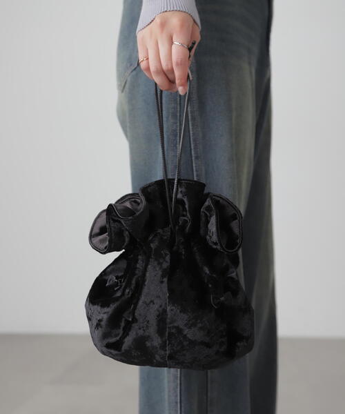 FREE'S MART(フリーズマート)の「◆プチリボン巾着バッグ(ハンドバッグ・レディース・グレー/ブラック・フリ-)」の2枚目の写真